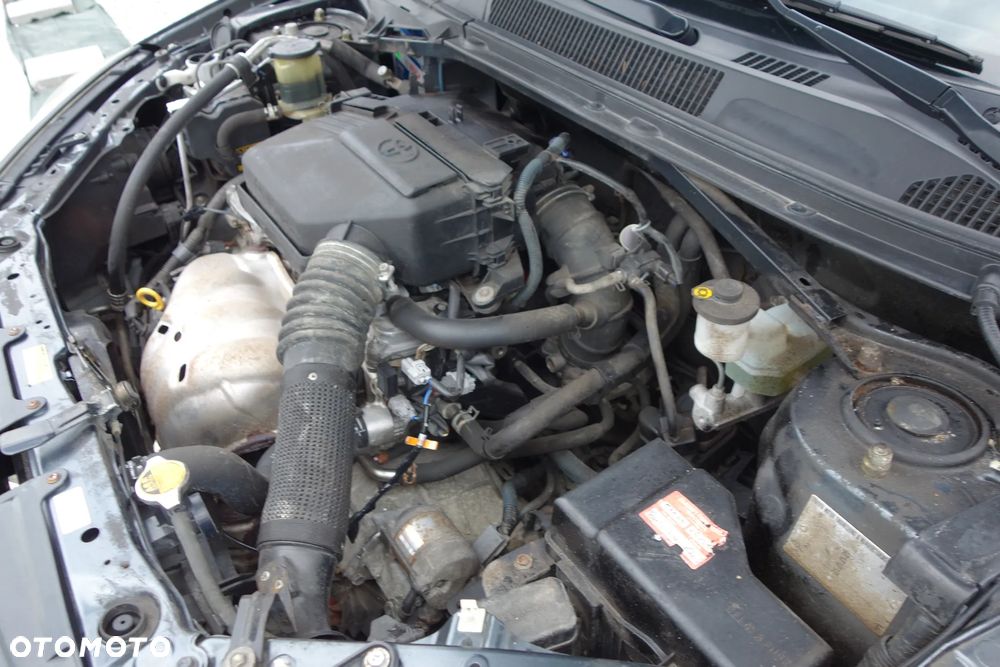 Toyota RAV4 2.0 VVT-i 4x4 - 32