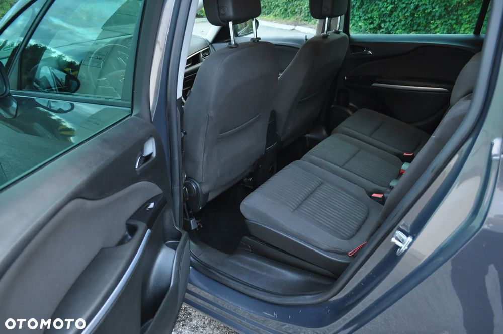 Opel Zafira Tourer 1.4 Turbo Edition - 26