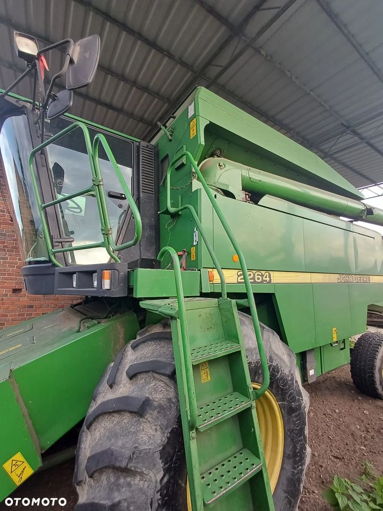 John Deere 2264 - 4