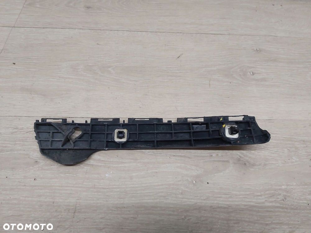 Toyota Yaris III 11 - 14r ślizg zderzaka prawy tył 52575-0D130 - 4