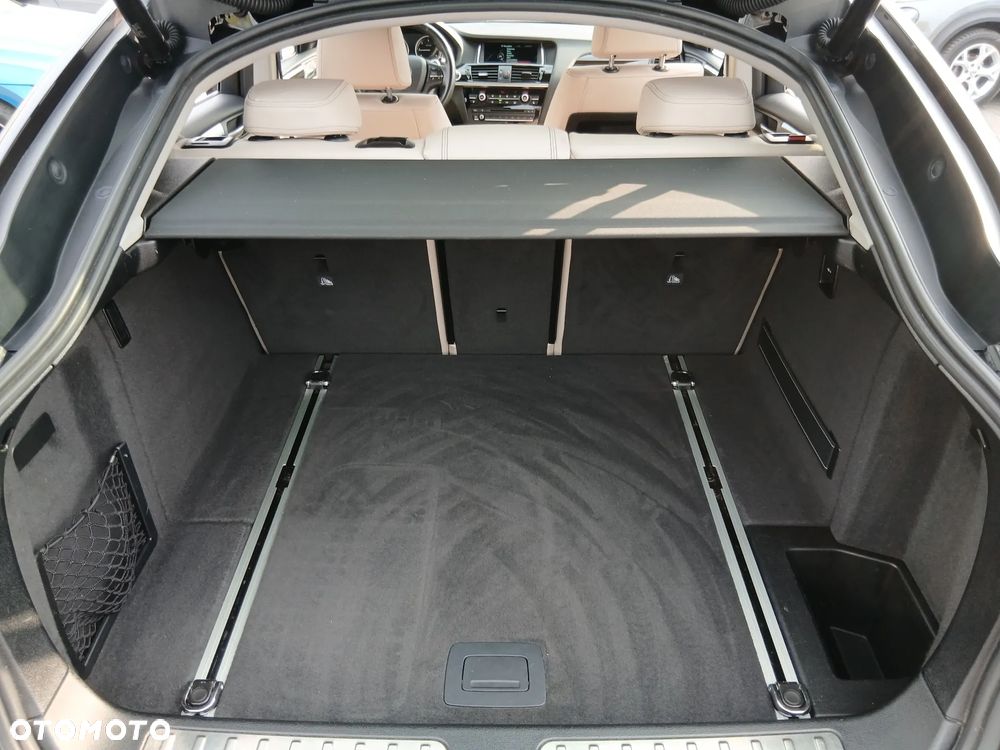 BMW X4 xDrive20d xLine - 19