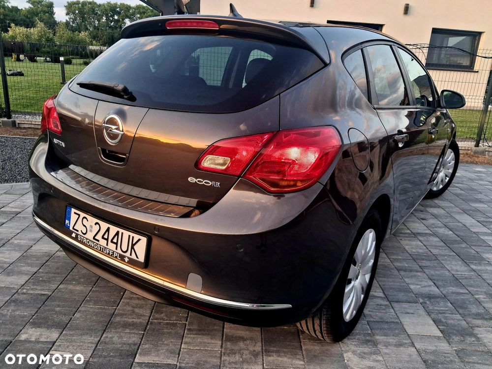 Opel Astra - 17