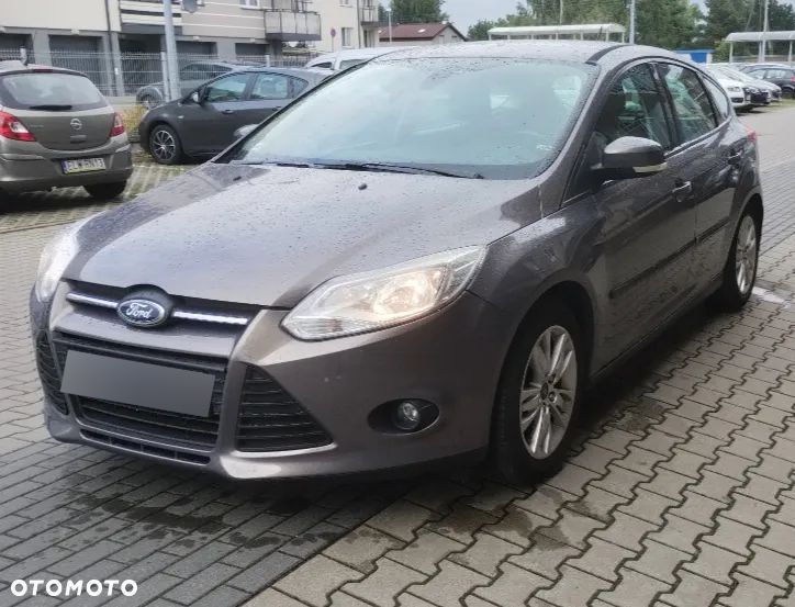 Ford Focus 1.6 Ambiente - 1