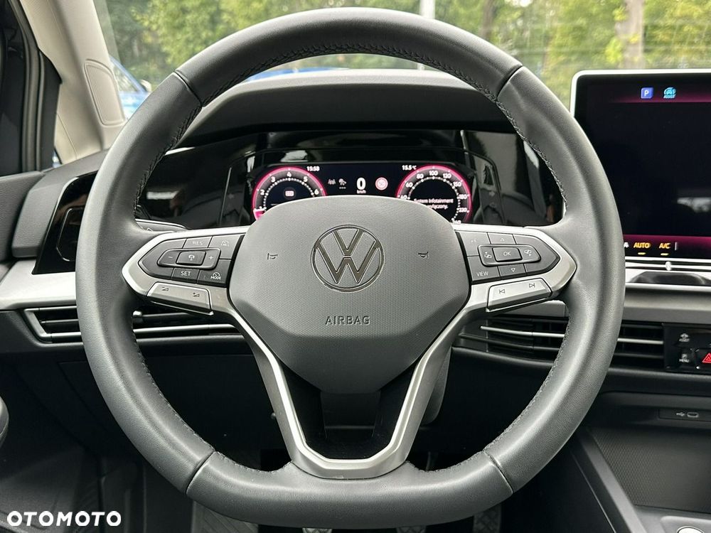 Volkswagen Golf - 23