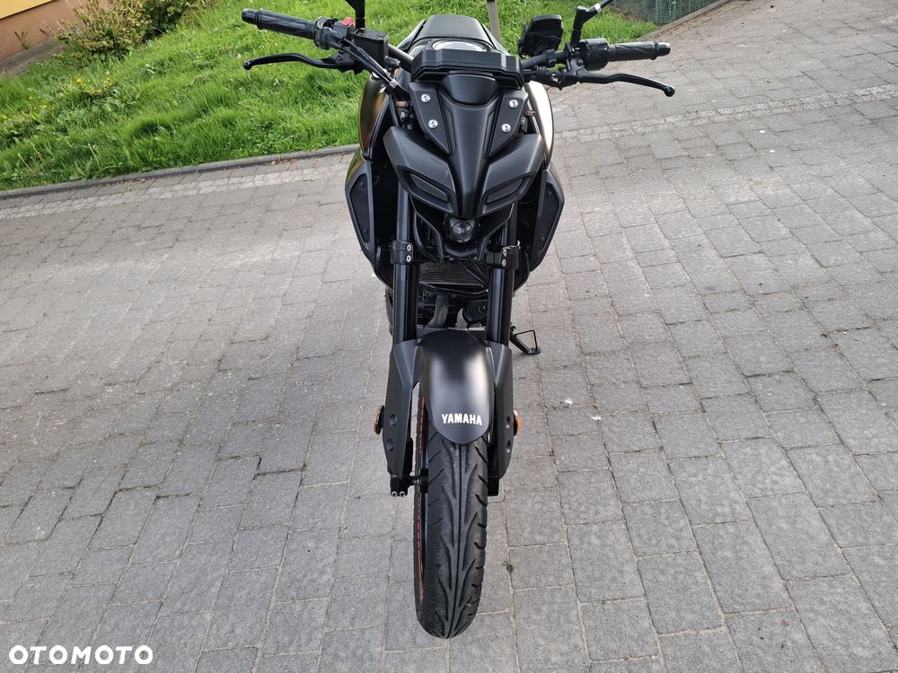 Yamaha MT - 15