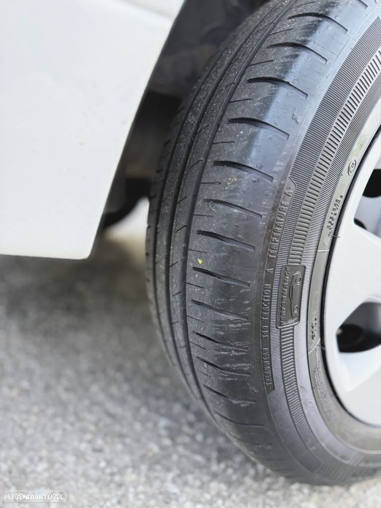 Dacia Logan MCV - 18