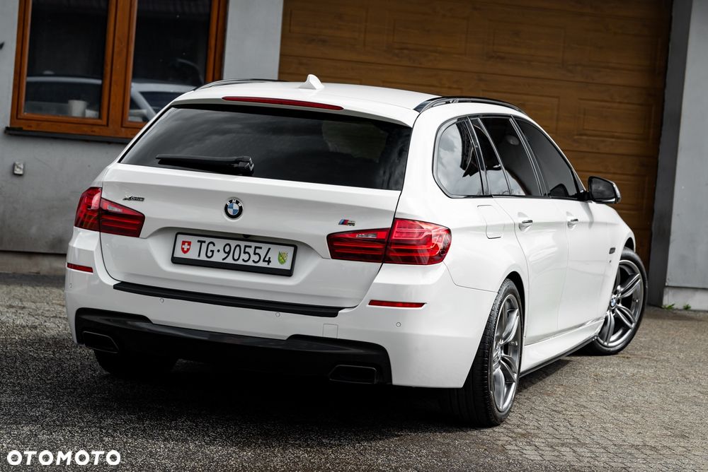 BMW Seria 5 M550d xDrive - 11