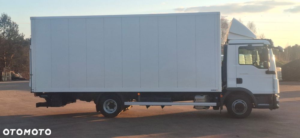 MAN TGL 8.220 - 7