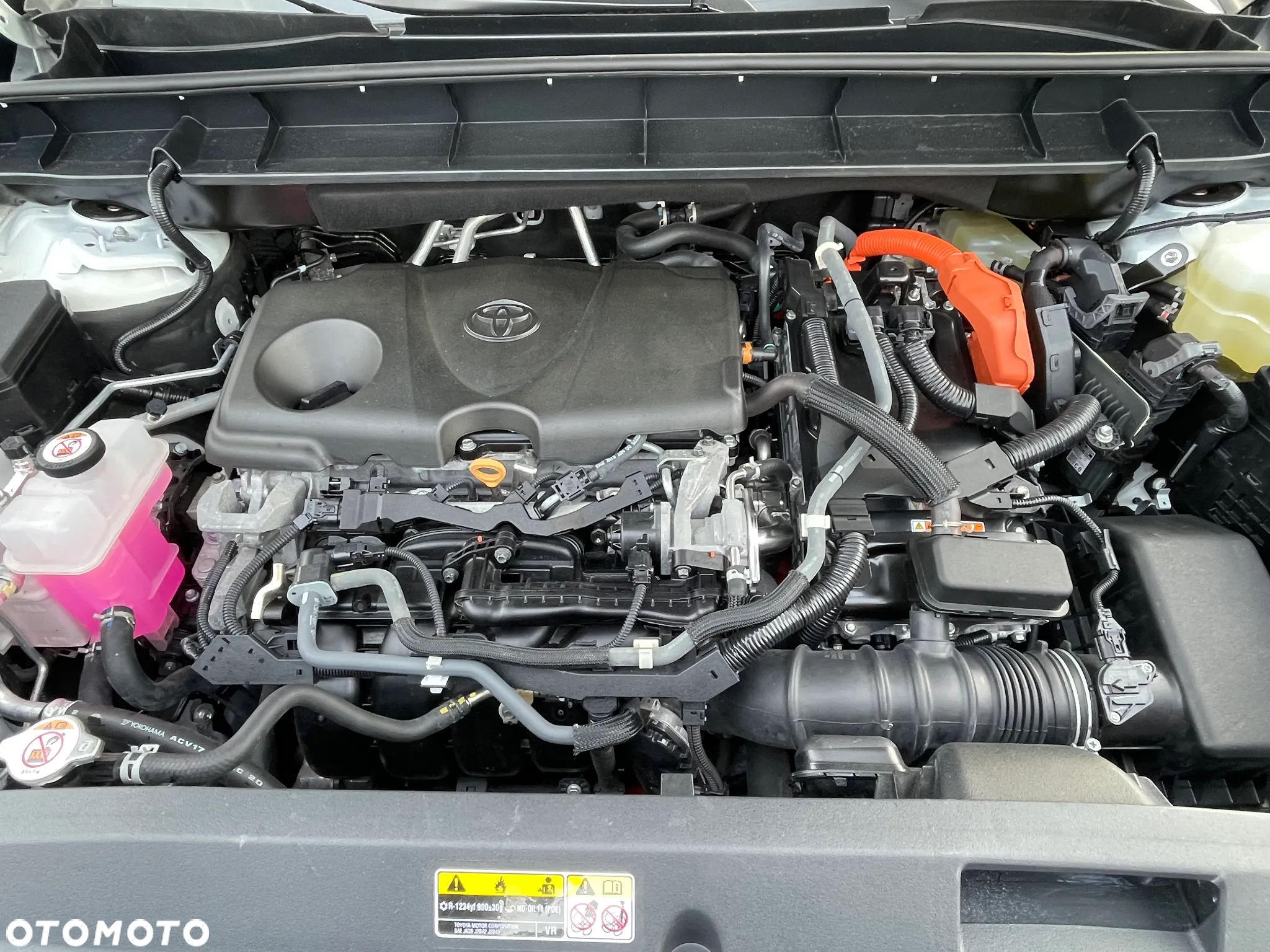 Toyota Highlander 2.5 Hybrid Executive - 22