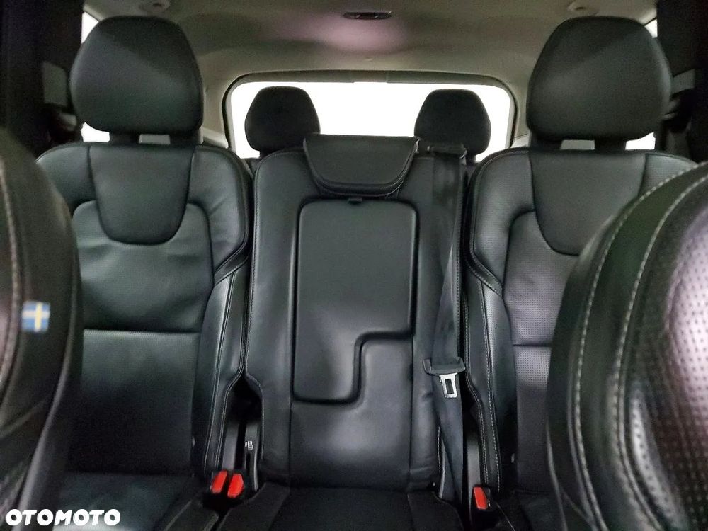 Volvo XC 90 - 11