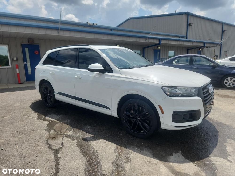 Audi Q7 3.0 TFSI Quattro Tiptronic - 2