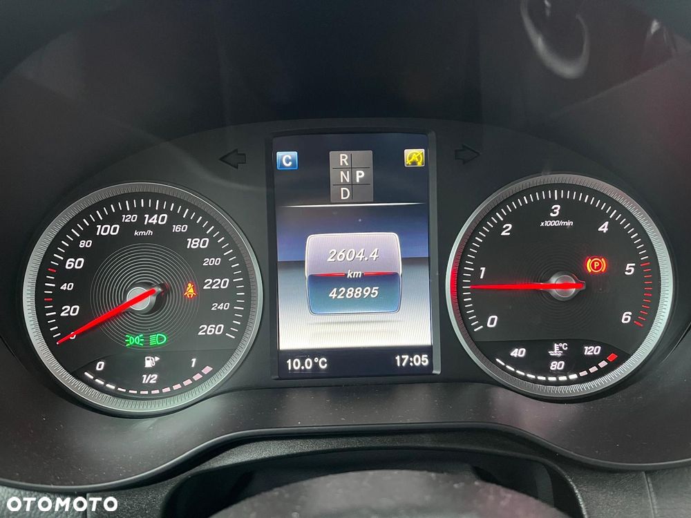 Mercedes-Benz GLC 220 d 4Matic 9G-TRONIC - 11