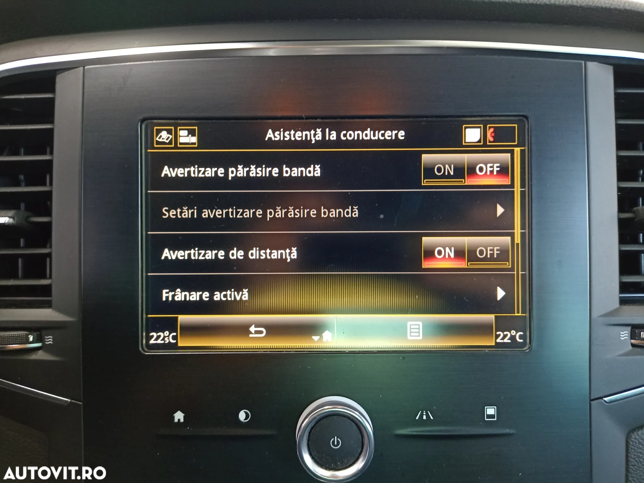 Renault Megane TCe 140 EDC GPF Zen - 20