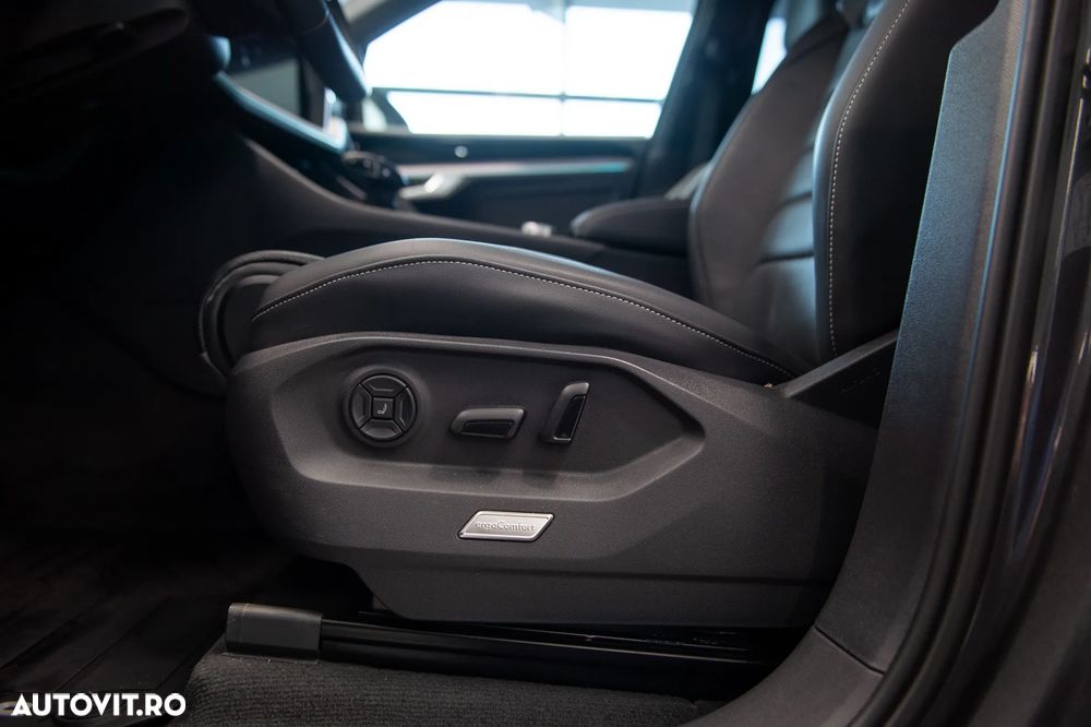 Volkswagen Touareg V6 TDI 4MOTION Elegance - 14