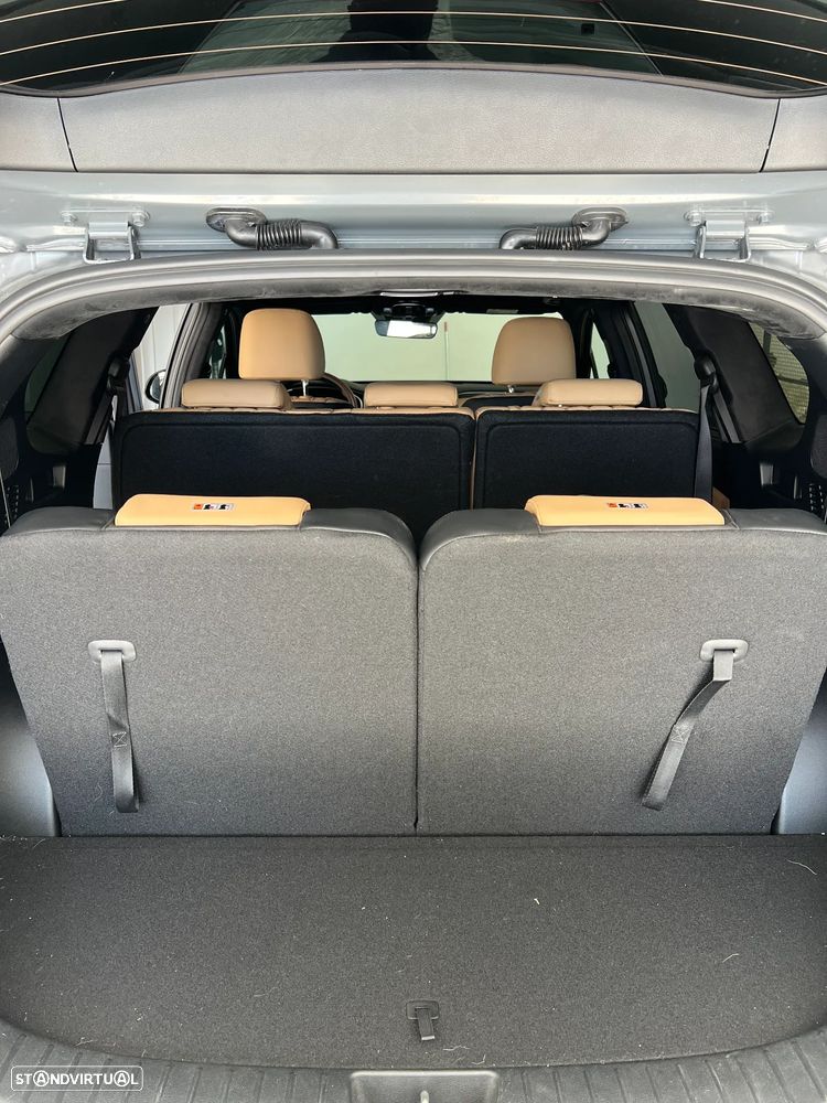 Hyundai Santa Fe 1.6 T-GDI HEV Vanguard+Luxury Pack - 14