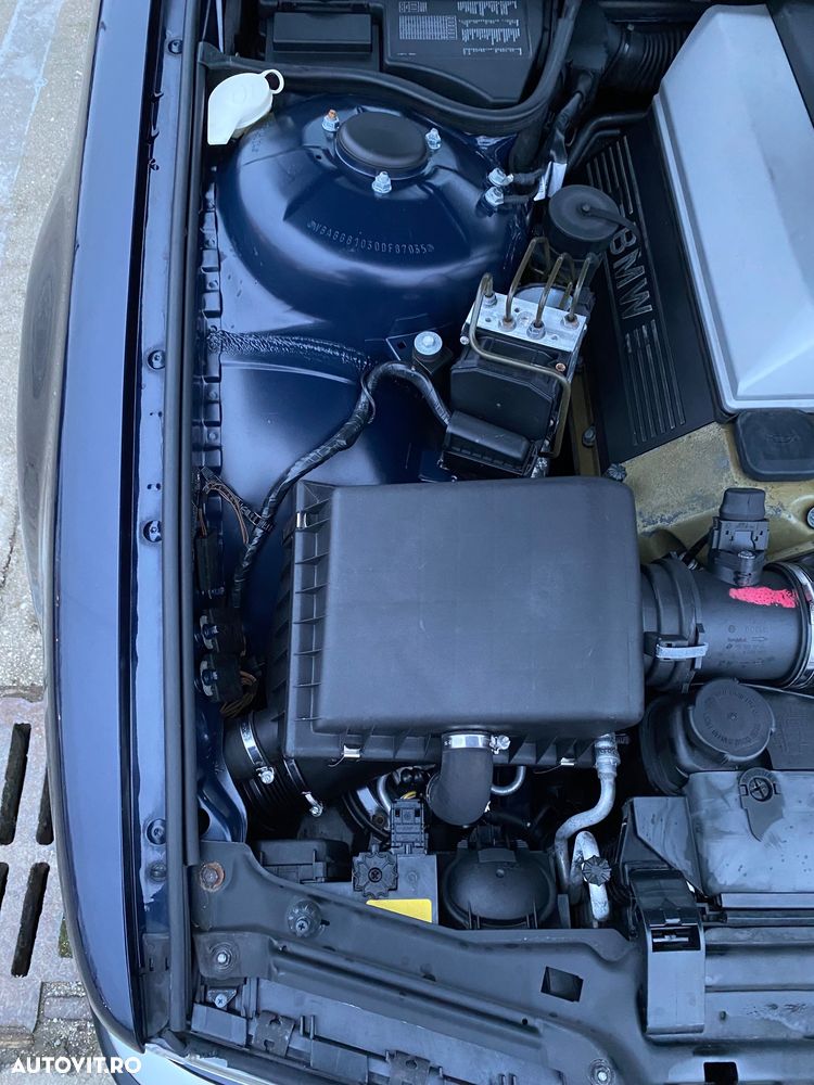 BMW Seria 7 740iA - 32