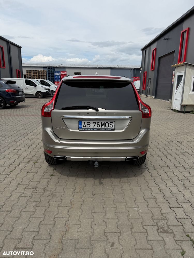 Volvo XC 60 - 3