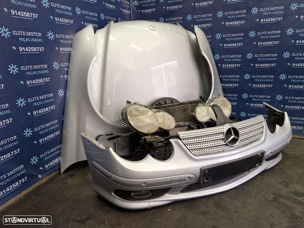 Frente completa usada MERCEDES CLASS C W203 SPORT COUPE AMG 220 CDI parachoques capot oticas guarda lamas reforço