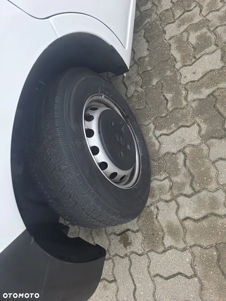 Renault Master L2H2 Silnik 2,3 - 19