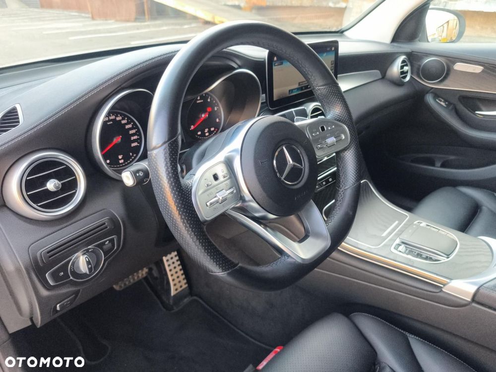 Mercedes-Benz GLC - 8