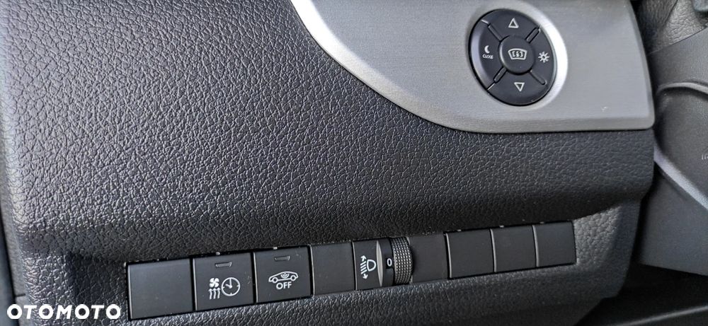 Opel Zafira 2.0 D Automatik 130 kW GS - 29