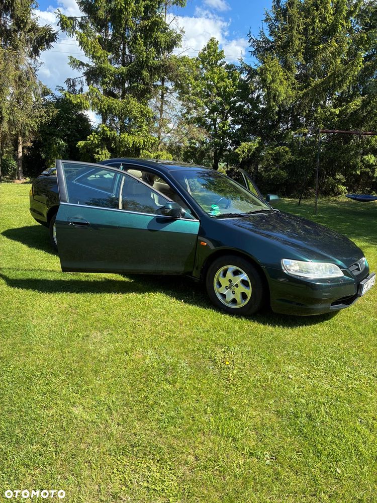 Honda Accord - 2