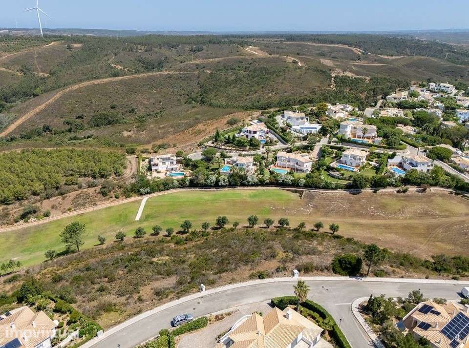 ESPLÊNDIDOS LOTES DE TERRENO PARA CONSTRUÇÃO NO GOLFE SANTO ANTÓNIO - Grande imagem: 2/6