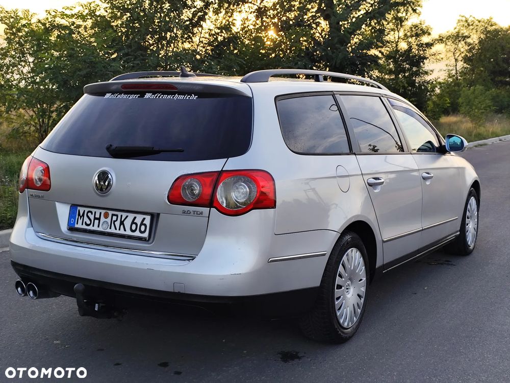 Volkswagen Passat 2.0 TDI DPF Individual Chrom - 22