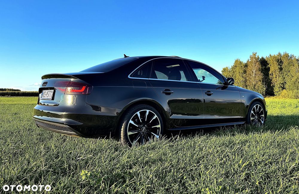 Audi A4 Limousine - 3