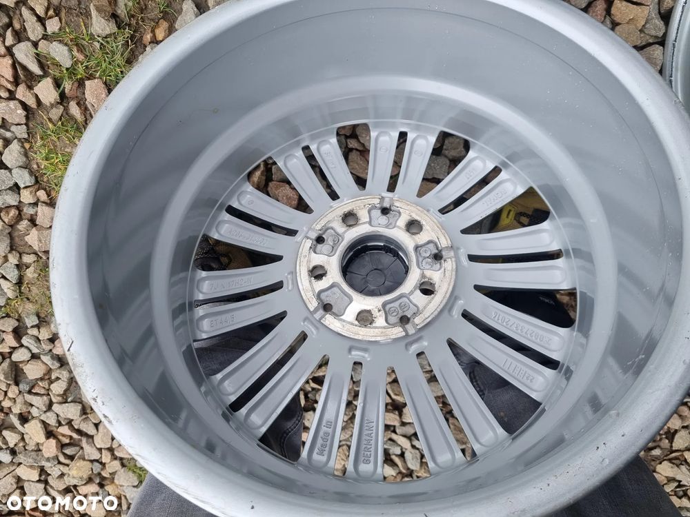 MERCEDES A2064014400 C-KLASSE W206,205,GLA ALU 7X17 ET44.5 5X112 bdb stan - 7