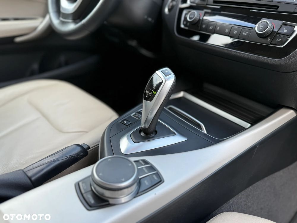 BMW Seria 1 - 24
