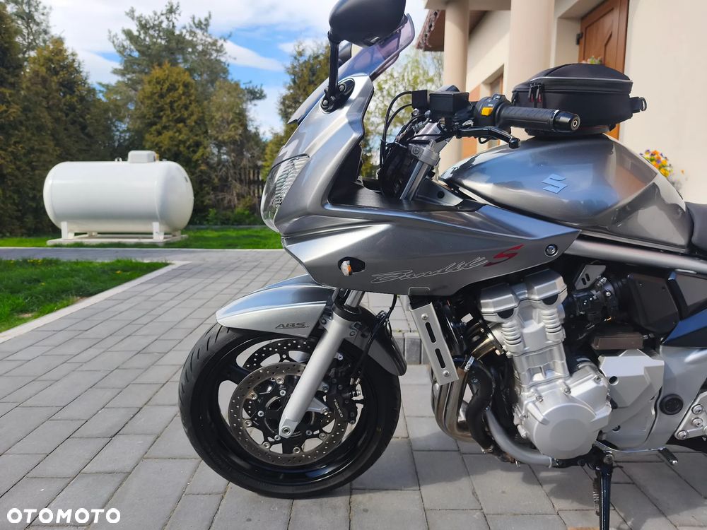Suzuki Bandit - 18