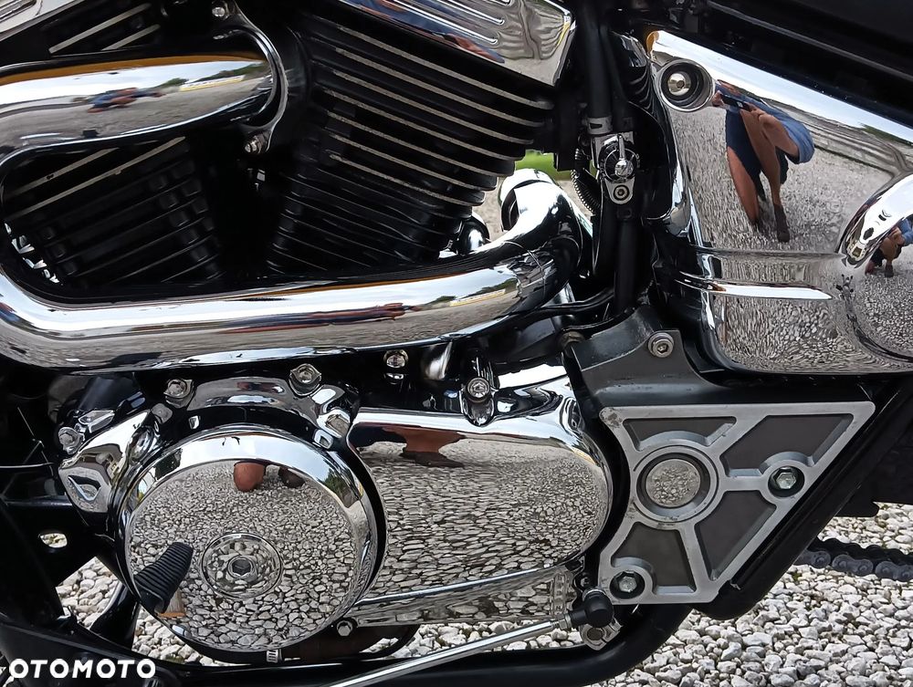 Suzuki Marauder - 28