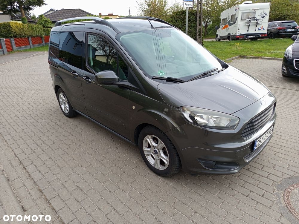 Ford Tourneo Courier - 1