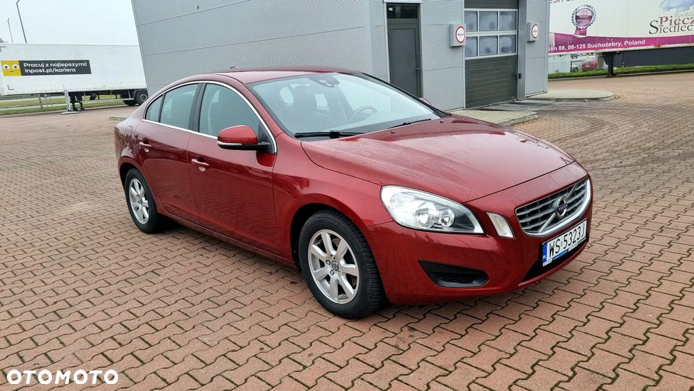 Volvo S60 D3 Geartronic Momentum - 2