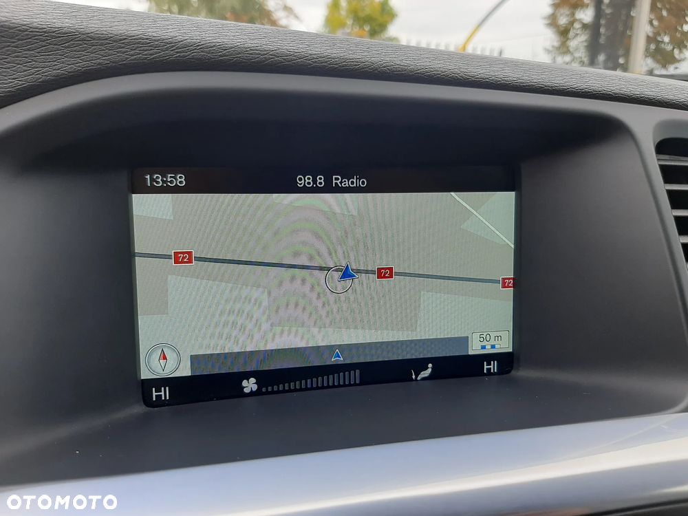 Volvo V60 D2 Momentum - 18