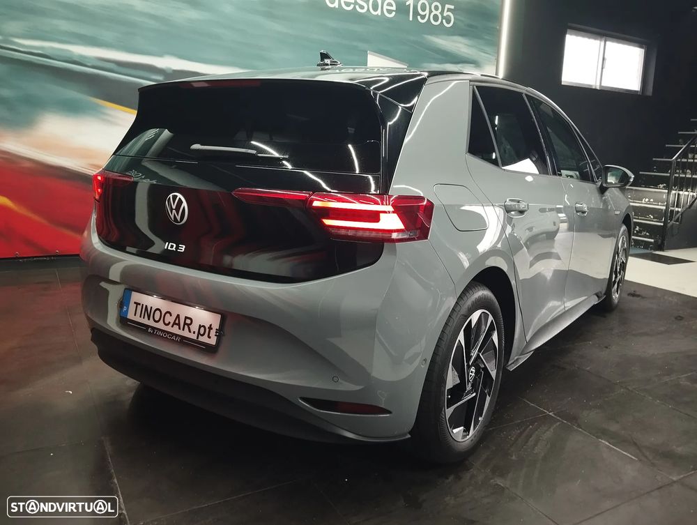 Volkswagen ID.3 Pro Confort — fotografia 4