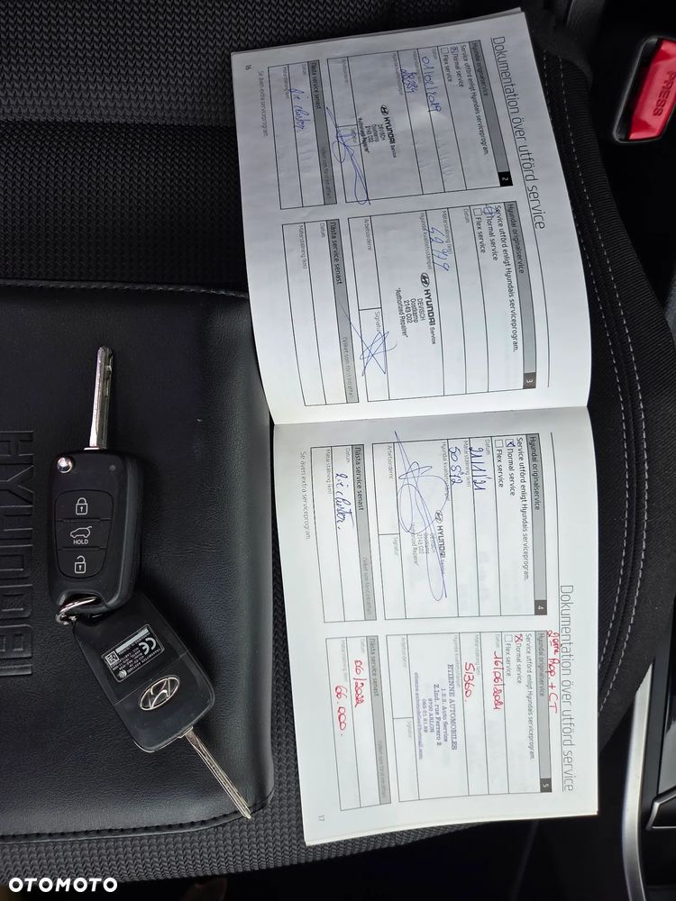 Hyundai i30 Kombi 1.6 GDi DCT Premium - 29