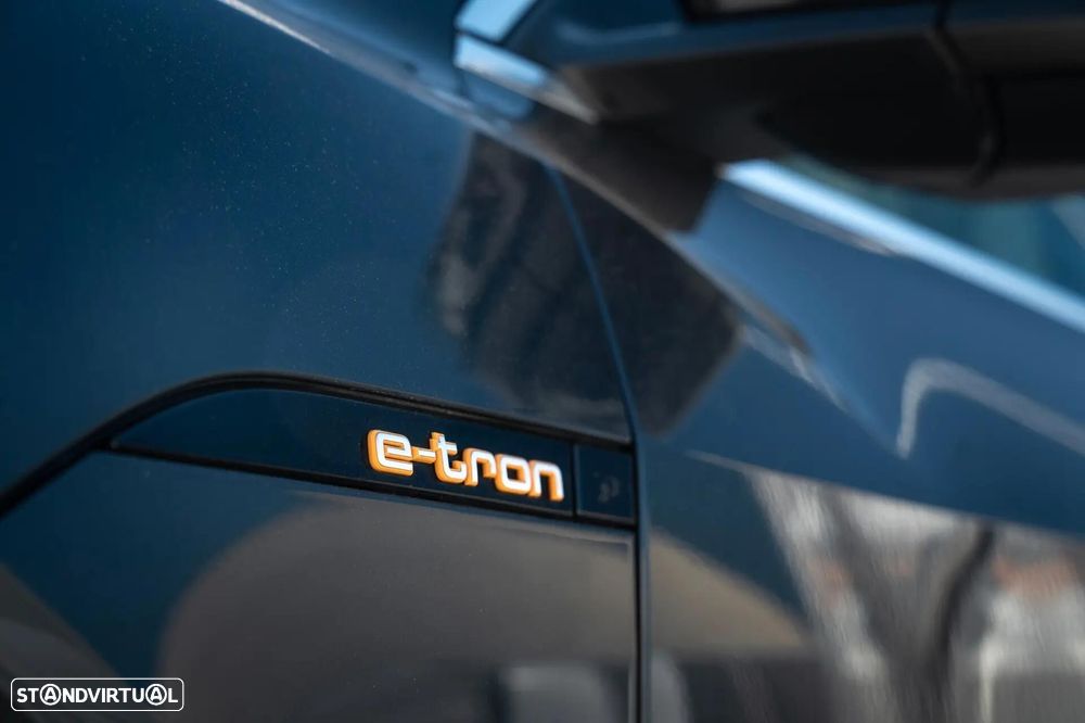 Audi e-tron 50 quattro Advanced - 14