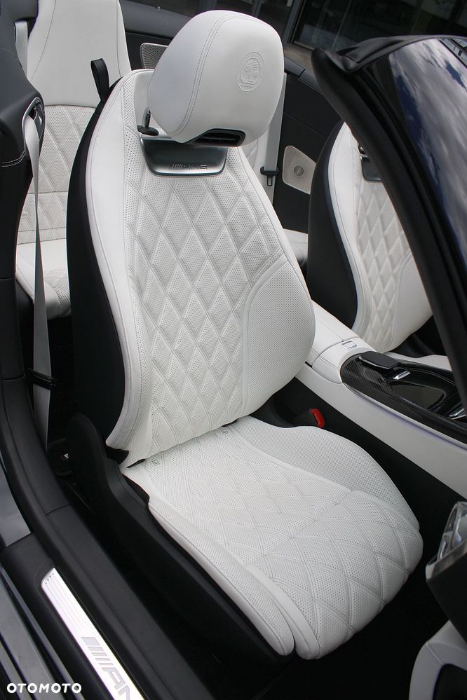 Mercedes-Benz SL AMG 63 4-Matic+ - 12