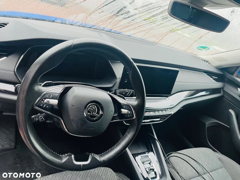 Skoda Octavia 2.0 TDI Edition DSG - 9