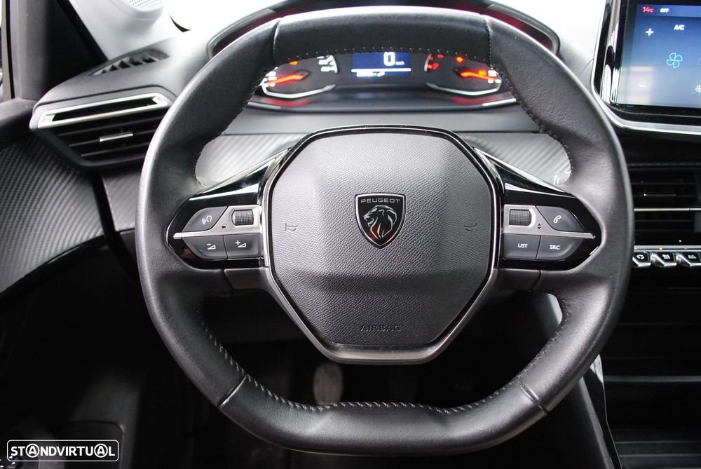 Peugeot 208 1.2 PureTech Active Pack - 11