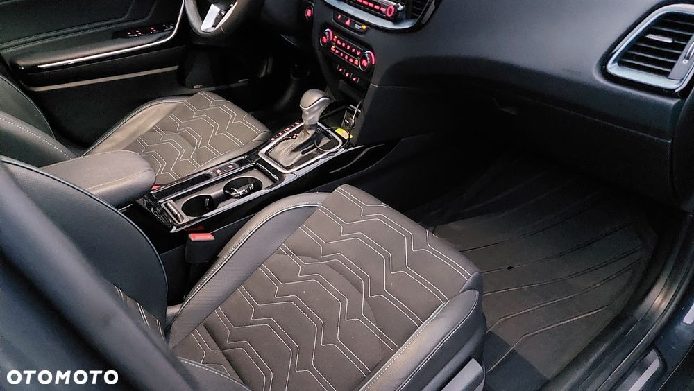 Kia XCeed 1.6 T-GDI Tribute DCT - 12