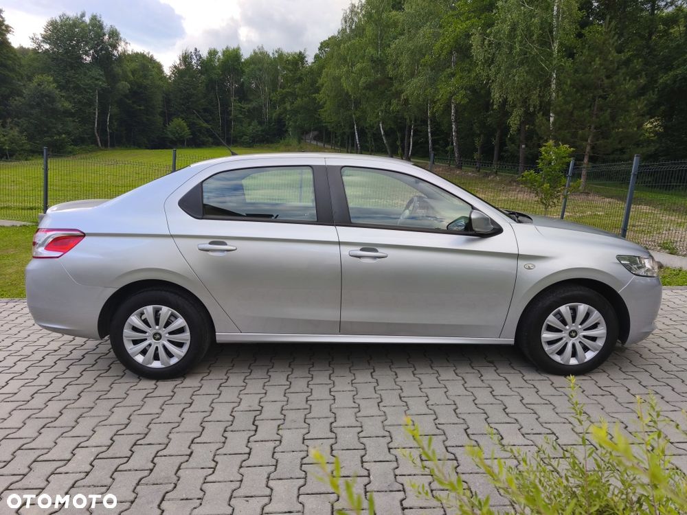 Peugeot 301 - 6