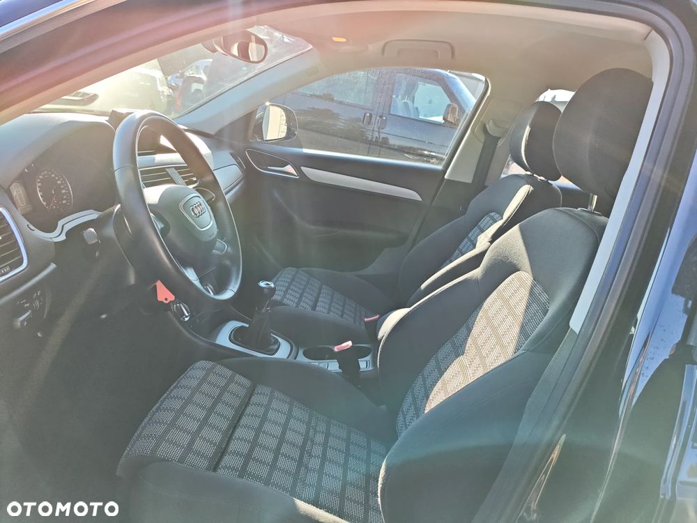 Audi Q3 2.0 TDI - 23