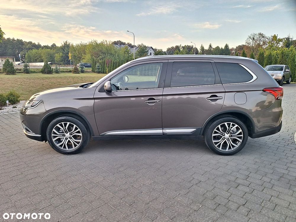 Mitsubishi Outlander 2.0 2WD CVT Spirit+ - 11