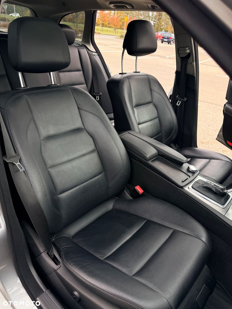 Mercedes-Benz Klasa C 350 CDI BlueEff Avantgarde - 37