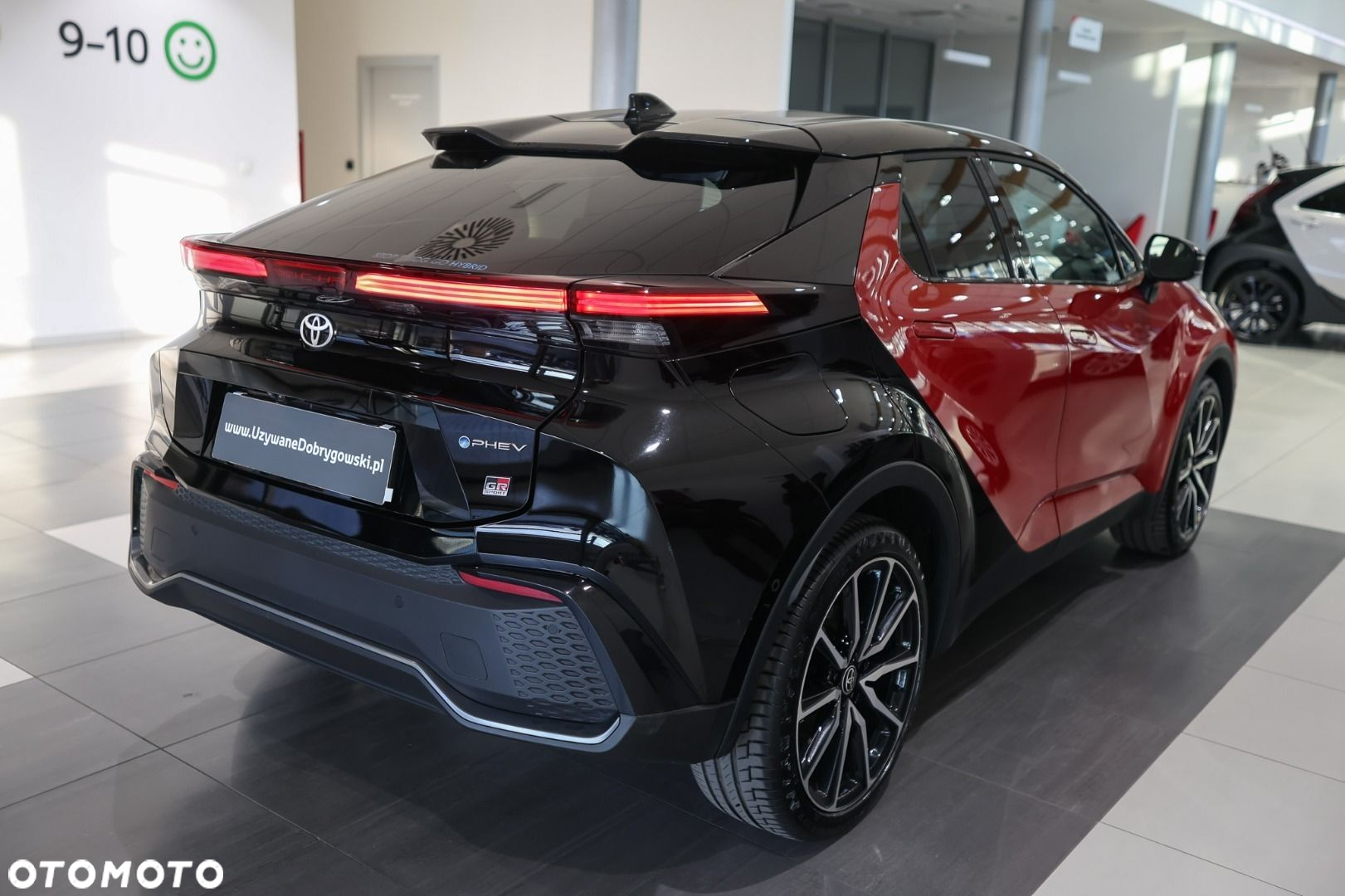 Toyota C-HR - 15