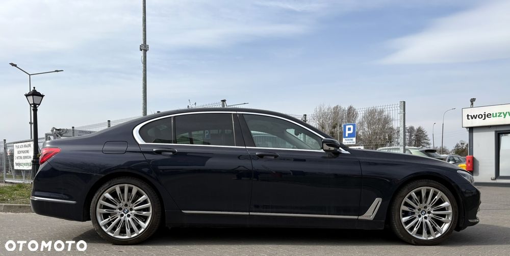 BMW Seria 7 730d xDrive - 4