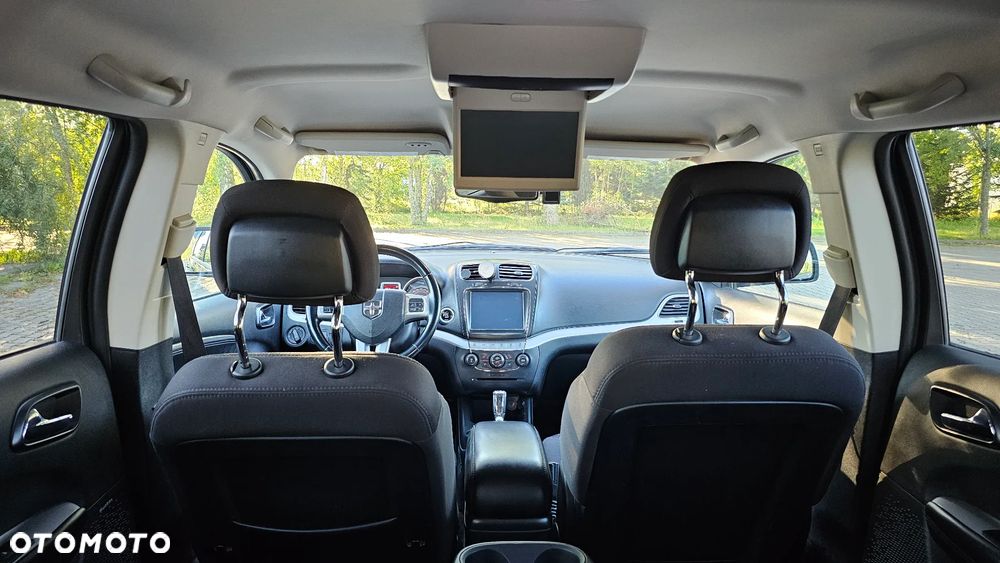 Dodge Journey - 8